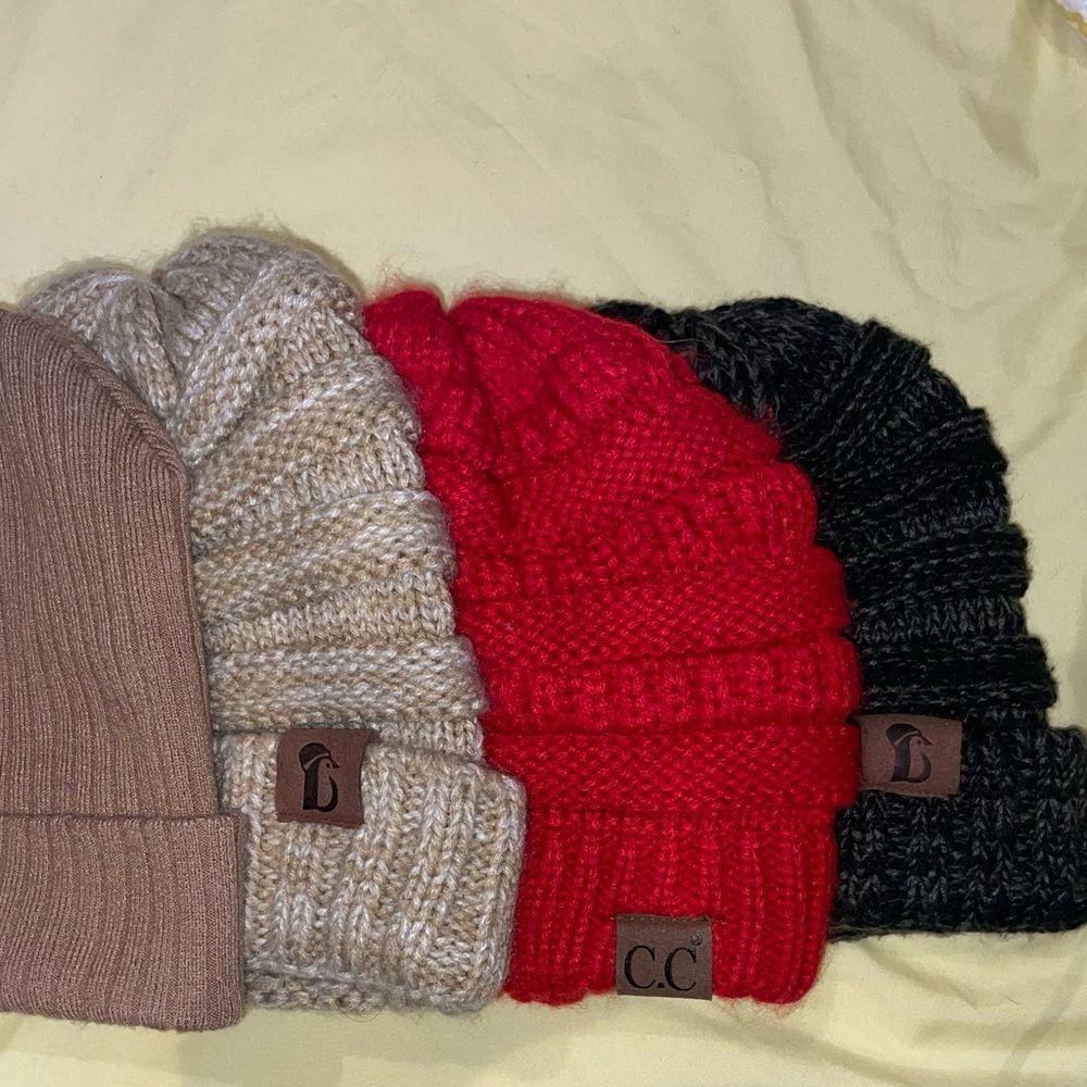 Set of beanie caps (red, tan, beige, black/gray)